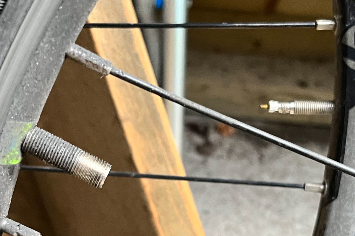 schrader and presta valve
