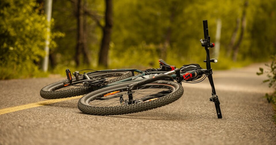 How Long Do Carbon Bike Wheels Last? Bikinguniverse