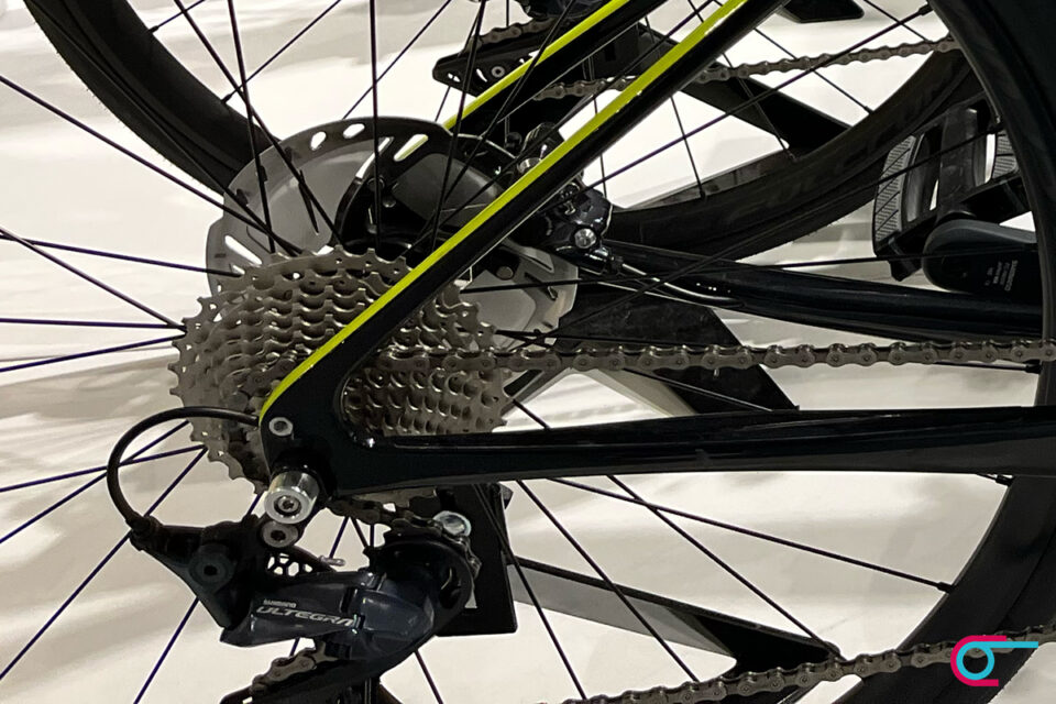 Why Do Road Bikes Have Fewer Gears Than Other Bikes Bikinguniverse